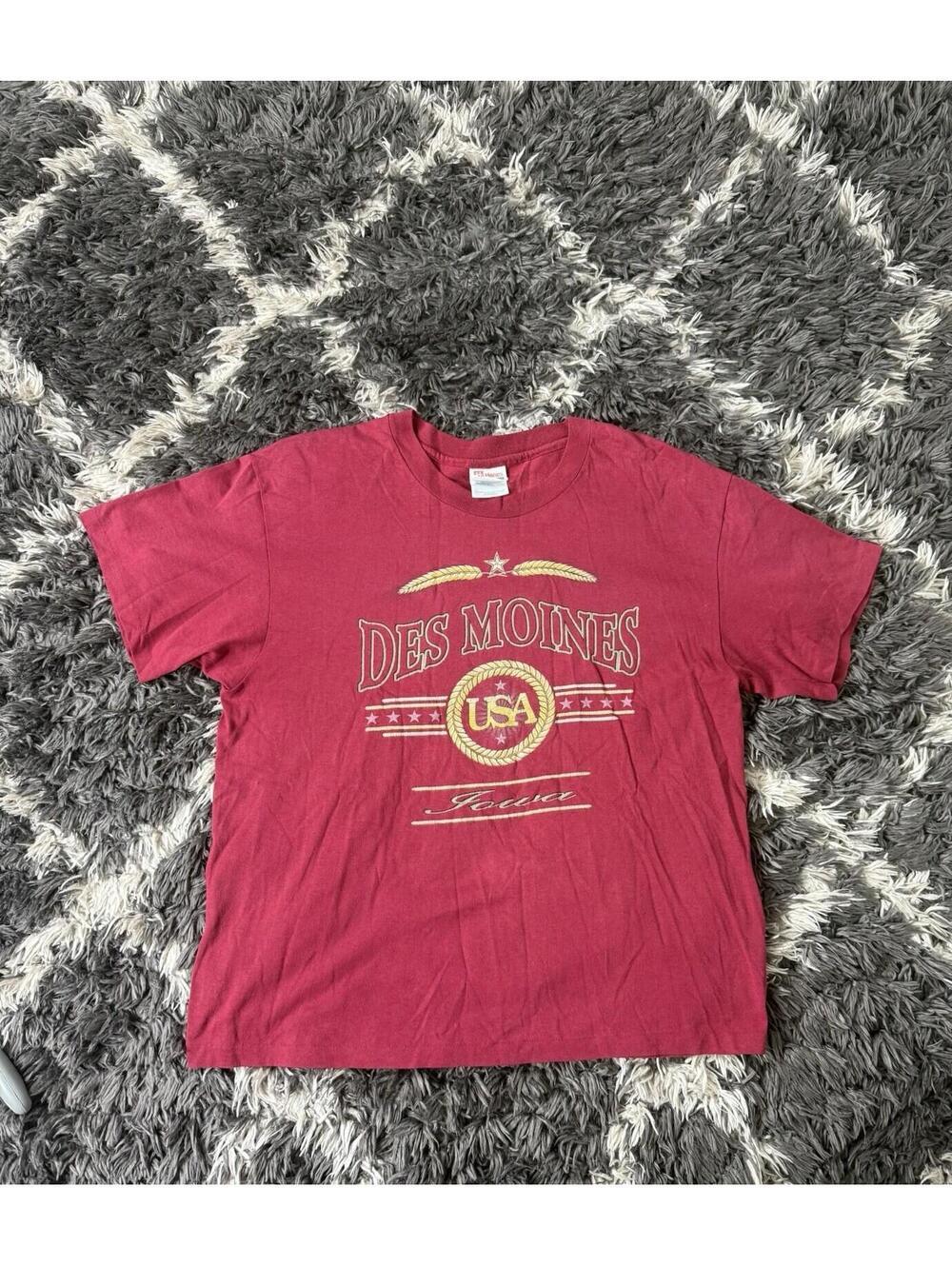 Vintage 90s Des Moines Iowa T Shirt Adult Large Red Single Stitch